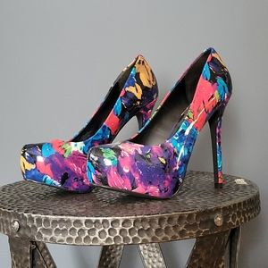 Steve Madden Nala Heels- Size 8